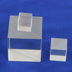 Non-Polarizing Beamsplitters Cube